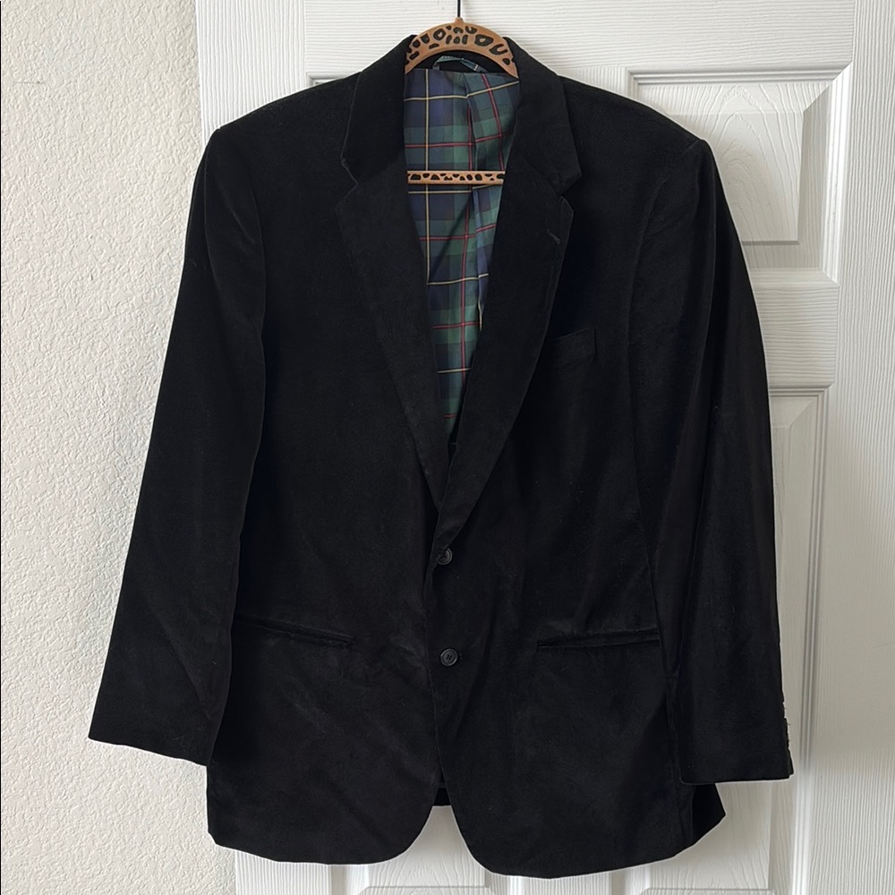 U.S. Polo Assn. Black Velvet Sport Coat with Notched Lapel